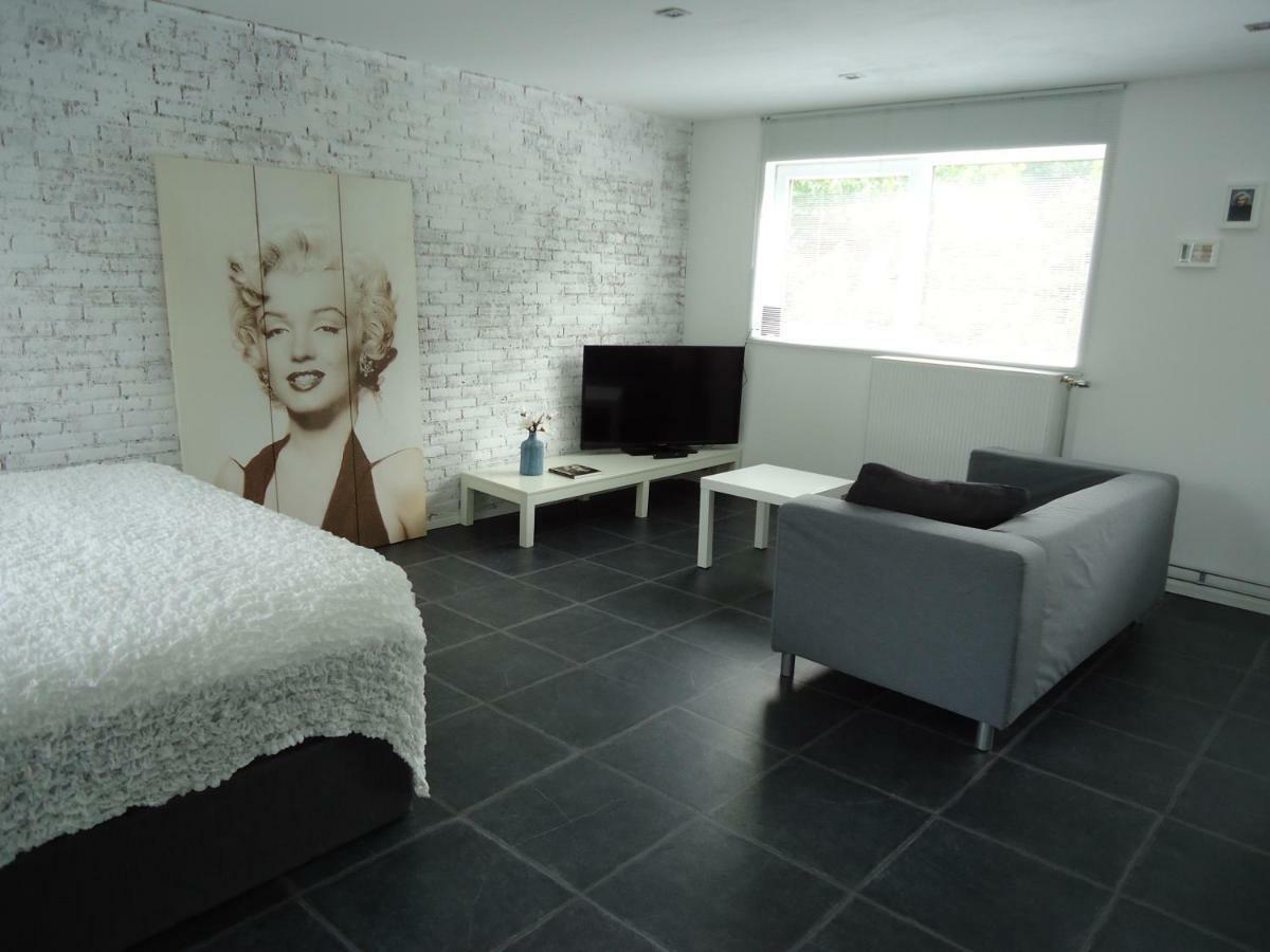 B&B Sloterpark Amsterdam Buitenkant foto